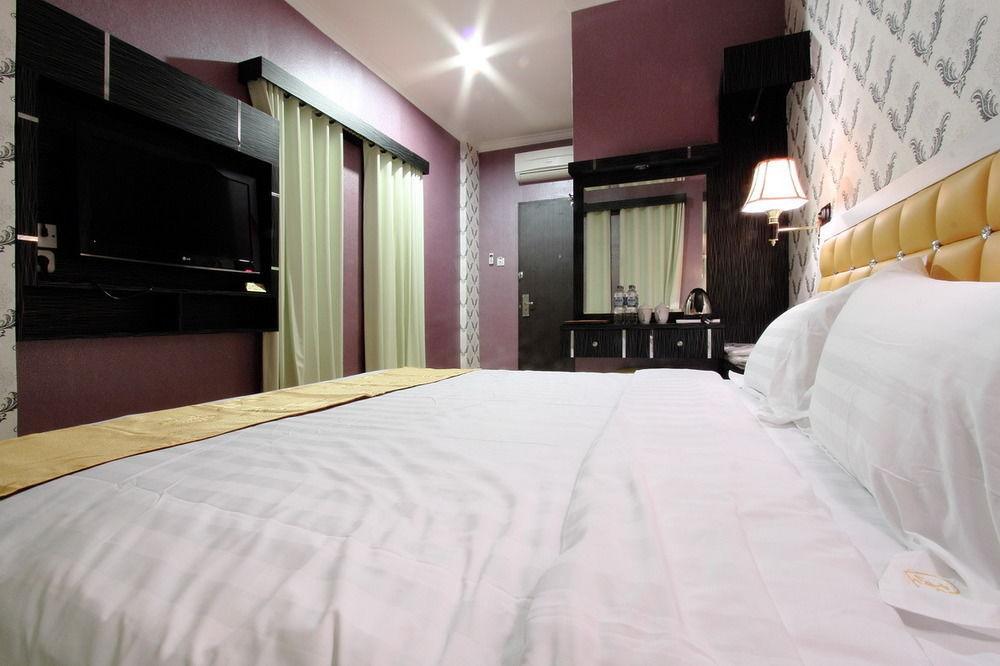 Hotel Rovi Boutique Jakarta Exterior foto