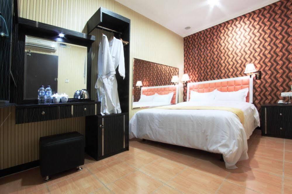 Hotel Rovi Boutique Jakarta Exterior foto